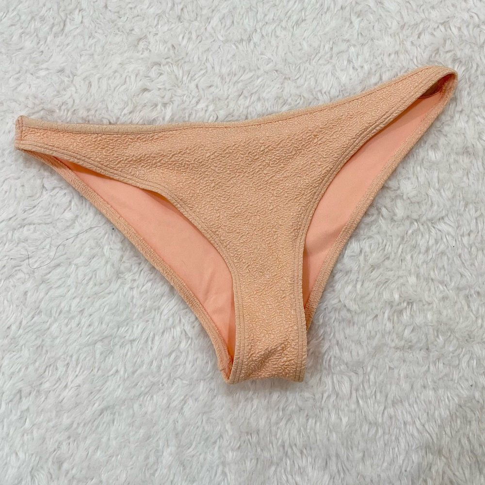 5 for $25! H&M High Cut Bikini Bottoms Peach 8